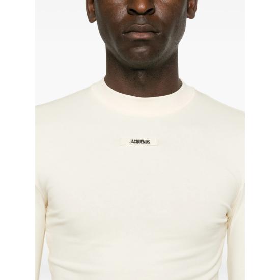26FW 자크뮈스 긴팔 티셔츠 TSW00155A AJ00124 130 NEUTRALS - JACQUEMUS