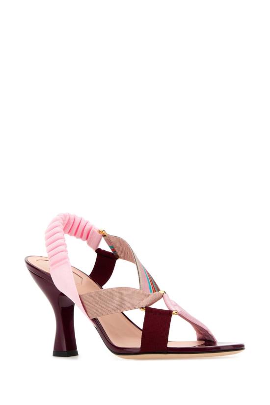 26FW 펜디 샌들 8X9032AY2A F1WQ7 POWDPINKLAGUNA - FENDI