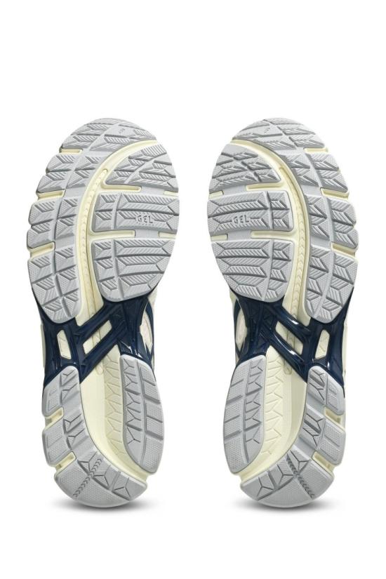 26SS 아식스 스니커즈 1203A388 2104 White - ASICS