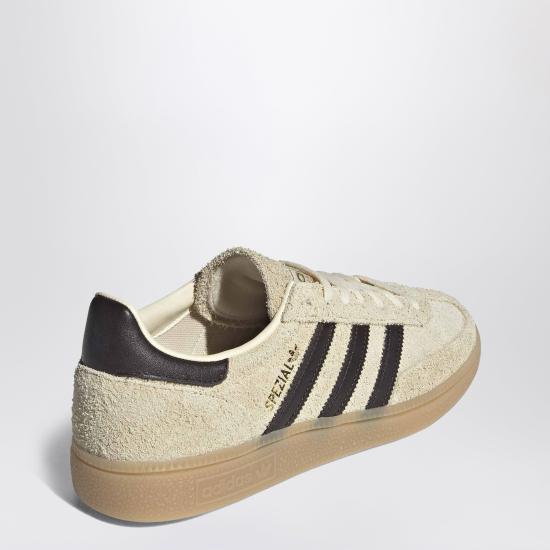 26FW 아디다스 스니커즈 KK0932ASUE Beige - ADIDAS