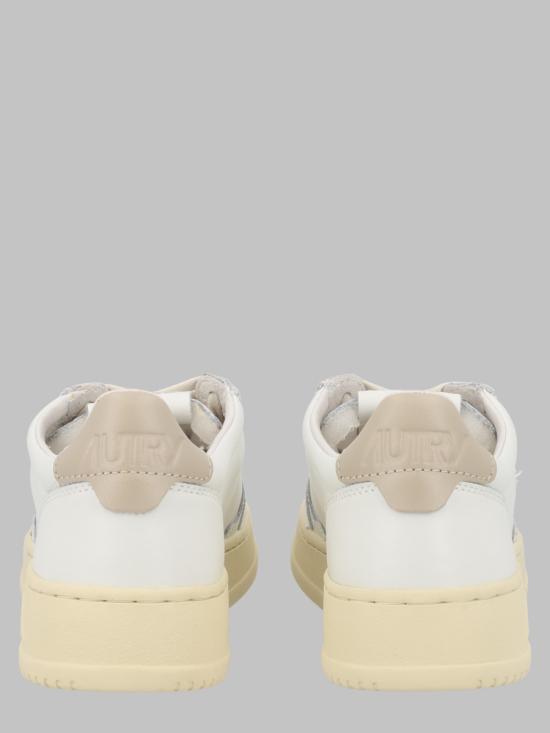 26FW 오트리 메달리스트 로우 레더 스니커즈 AULW LL27 WHITE - AUTRY