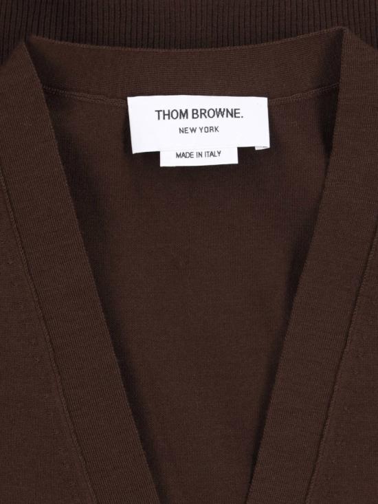 26FW 톰브라운 파인 메리노 울 4바 릴렉스 핏 가디건 FKC334A Y1014208 Brown - THOM BROWNE