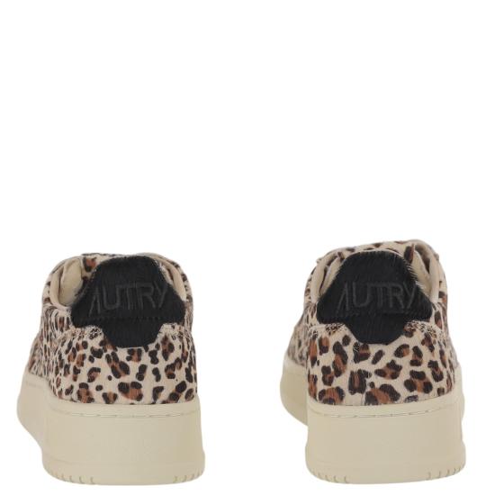 26FW 오트리 메달리스트 로우 레더 스니커즈 AULWJA04PONYSAFARI LEOPBLK Neutrals - AUTRY