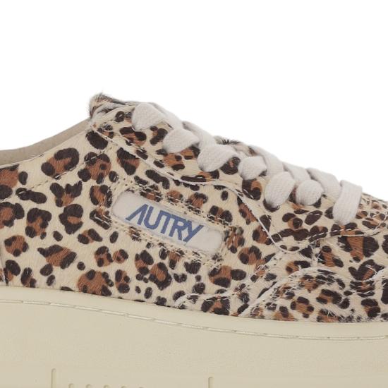 26FW 오트리 메달리스트 로우 레더 스니커즈 AULWJA04PONYSAFARI LEOPBLK Neutrals - AUTRY