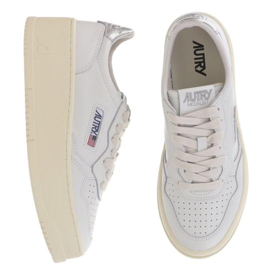 26FW 오트리 메달리스트 플랫폼 스니커즈 PTLWLL05LEATWHTSILVER White - AUTRY