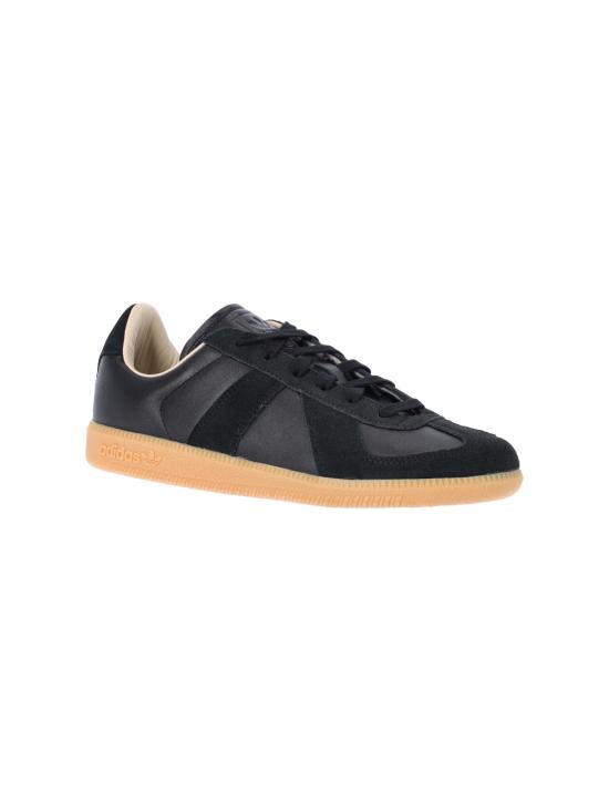 26FW 아디다스 스니커즈 KK2802 CBLACK GUM10 - ADIDAS
