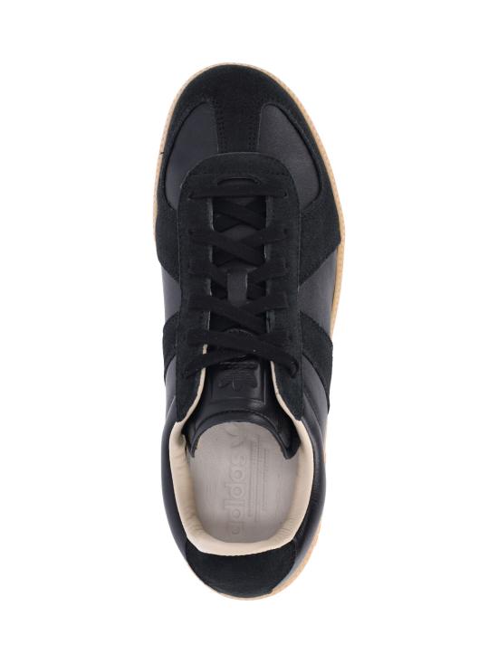 26FW 아디다스 스니커즈 KK2802 CBLACK GUM10 - ADIDAS