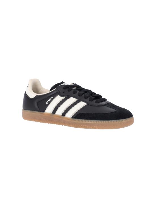 26FW 아디다스 스니커즈 KK2276 CBLACK OWHITE GUM4 - ADIDAS
