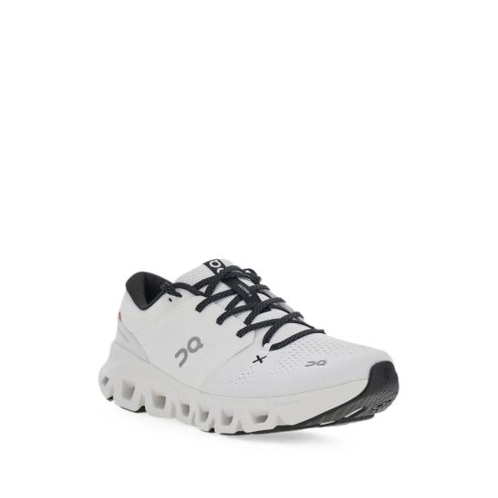 26FW 온 러닝 스니커즈 3MG30080462 CLOUD X 5 WHIBK WHITE - ON RUNNING