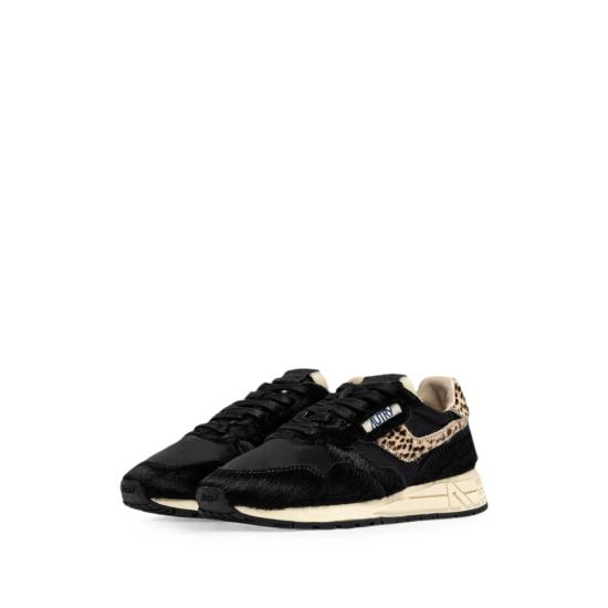 26FW 오트리 릴윈드 스니커즈 WWLW OI01 BLACK - AUTRY