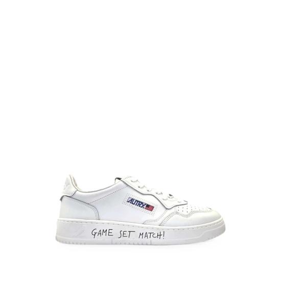 26FW 오트리 메달리스트 로우 스니커즈 AULM ML08 WHITE