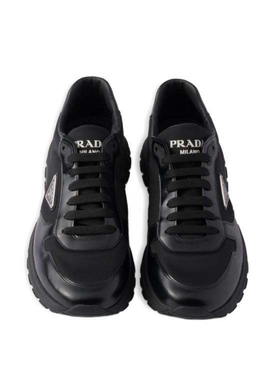 26FW 프라다 프락스 01 스니커즈 2EE4433LF5FG000F0002 Black - PRADA