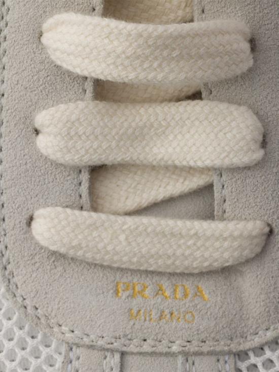 26SS 프라다 몬테카를로 리에디션 2005 스웨이드 메쉬 스니커즈 1E247O3D8CF D010F0009 White - PRADA