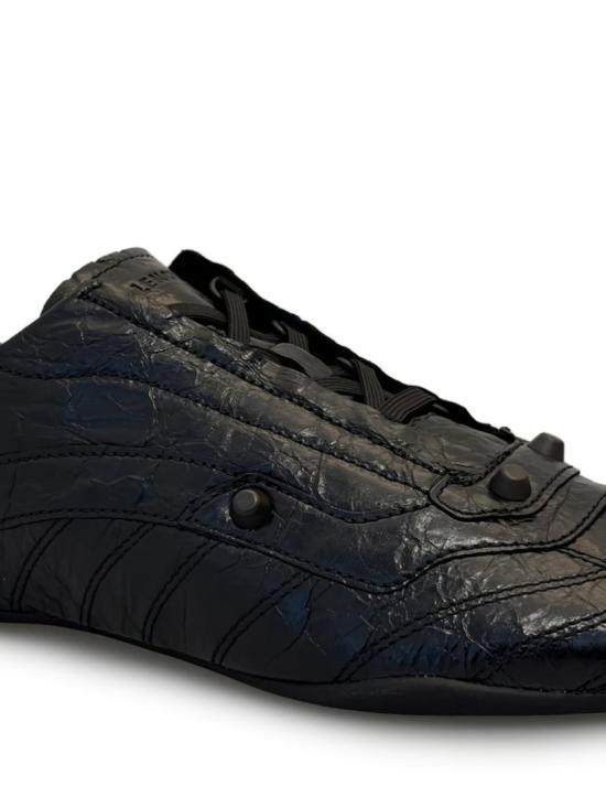 26FW 발렌시아가 시티 스니커즈 856694WZENC1080 Black - BALENCIAGA