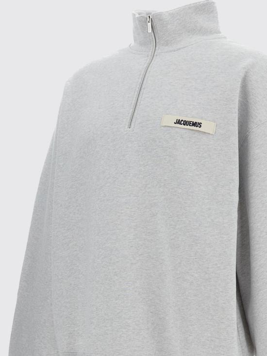 26FW 자크뮈스 하프 집업 스웨트 셔츠 SSM00313AJ00174 951 Grey - JACQUEMUS
