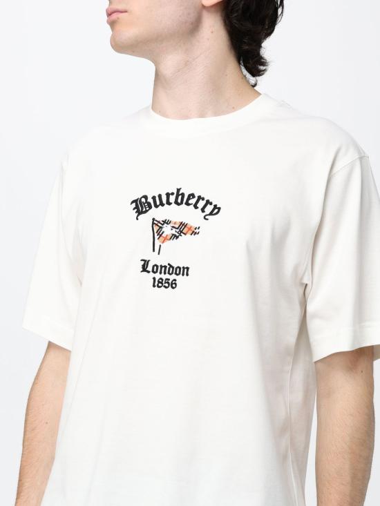 26FW 버버리 반팔 티셔츠 8128197 Ivory - BURBERRY