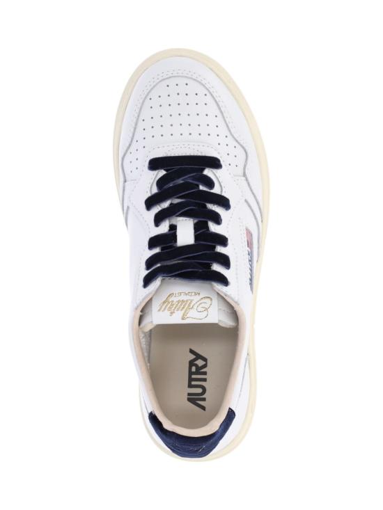 26FW 오트리 메달리스트 로우 레더 스니커즈 AULWVZ02 White - AUTRY