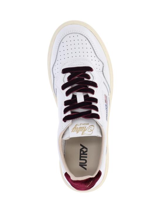 26FW 오트리 메달리스트 로우 레더 스니커즈 AULWVZ01 White - AUTRY
