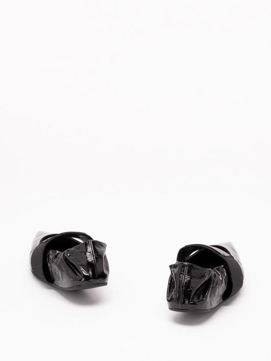26FW 지방시 플랫 슈즈 BE501EE2JH001 BLACK - GIVENCHY