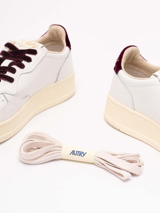 26FW 오트리 메달리스트 로우 레더 스니커즈 AULWVZ01 WHITE - AUTRY