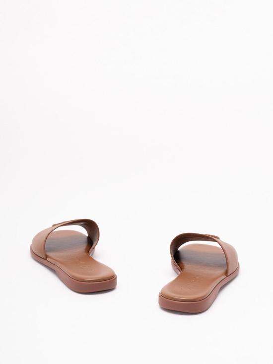 26FW 구찌 인터로킹 G 슬링백 펌프스 874910AAGT42535 BROWN - GUCCI