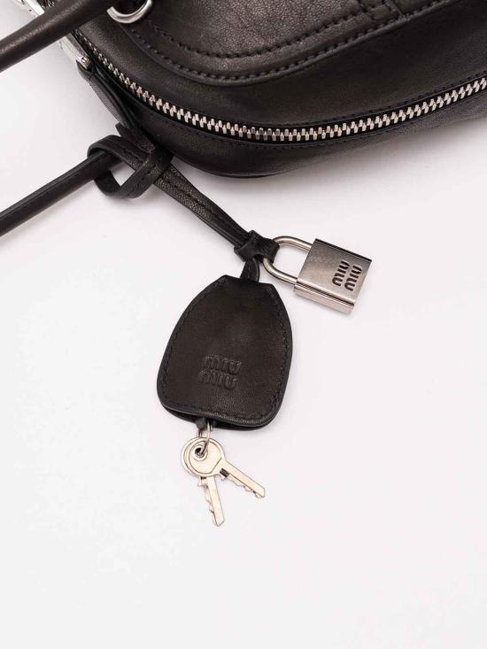26FW 미우미우 비방 가죽 백 토트백 5BB1992BBLVOOOF0002 BLACK - MIU MIU