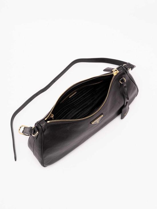 26FW 프라다 삼각로고 레더 숄더백 1BC3032ZUCVOOOF0002 BLACK - PRADA