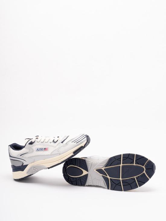 26FW 오트리 하이퍼웨이 스니커즈 HYLMMV04 SILVER - AUTRY