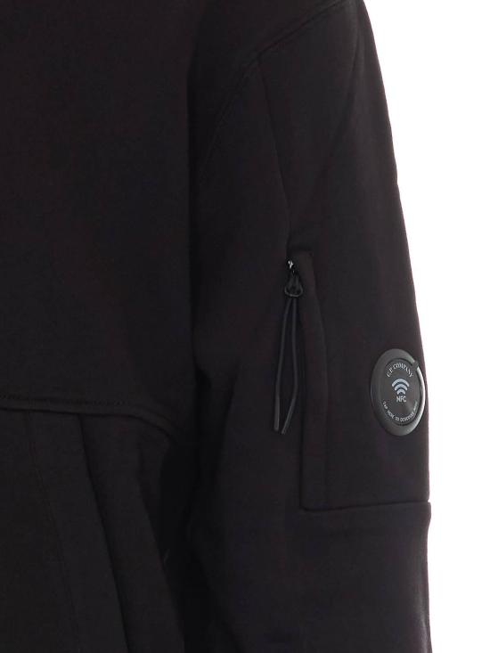 26FW 씨피 컴퍼니 탑 RCCMSS714M005086W999 Black - C.P. COMPANY