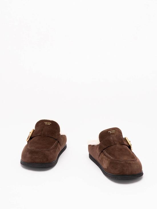 26FW 프라다 스웨이드 셔링 뮬 1R548OJFTFZF10F0003 DARK BROWN - PRADA