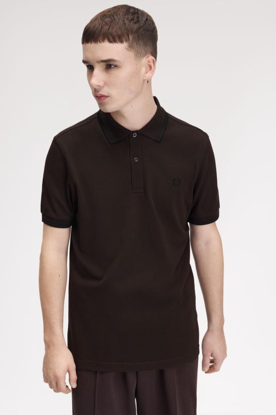 26FW 프레드페리 폴로 티셔츠 M3600 86C Rich brown black - FRED PERRY