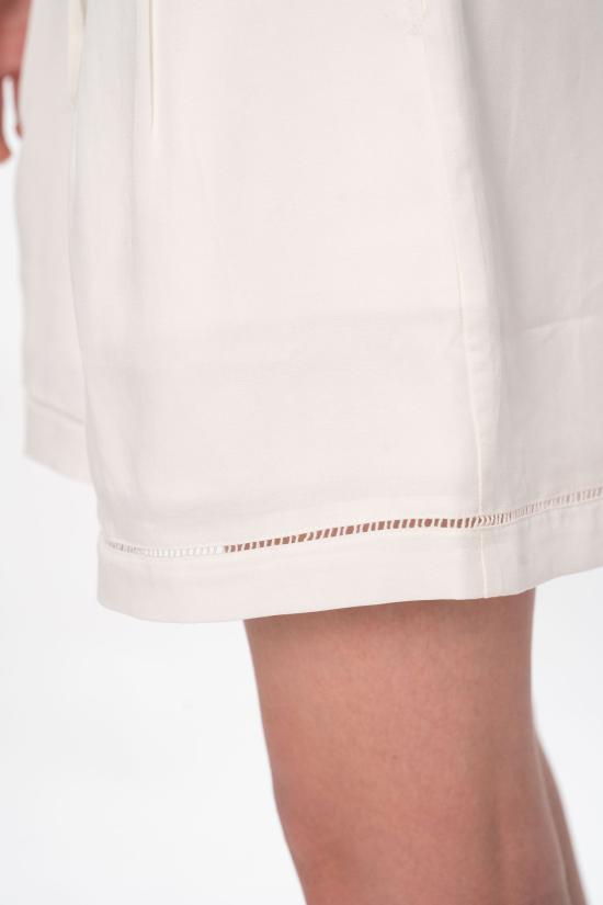26SS 라코스테 숏팬츠 FF1026 70V White - LACOSTE