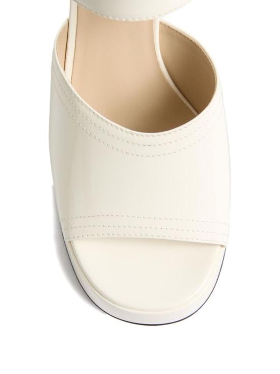 26SS 발렌티노 가라바니 뮬/슬리퍼 8W2S0MI1ZJM098 White - VALENTINO GARAVANI