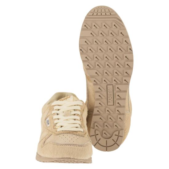 26FW 오트리 WINDSPIN 윈드스핀 스니커즈 WSLW BEIGE - AUTRY