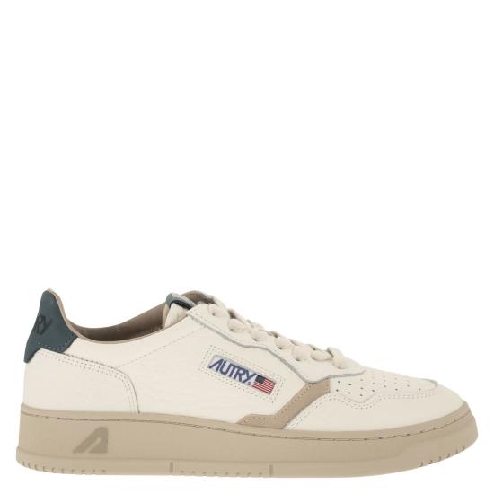 26FW 오트리 메달리스트 로우 스니커즈 AULM WHITE GREEN