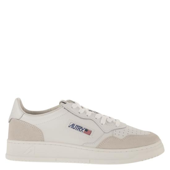 26FW 오트리 메달리스트 로우 스니커즈 AULM WHITE BEIGE