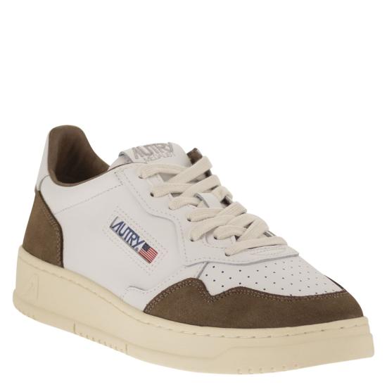 26FW 오트리 메달리스트 로우 스니커즈 AULM WHITE BROWN - AUTRY