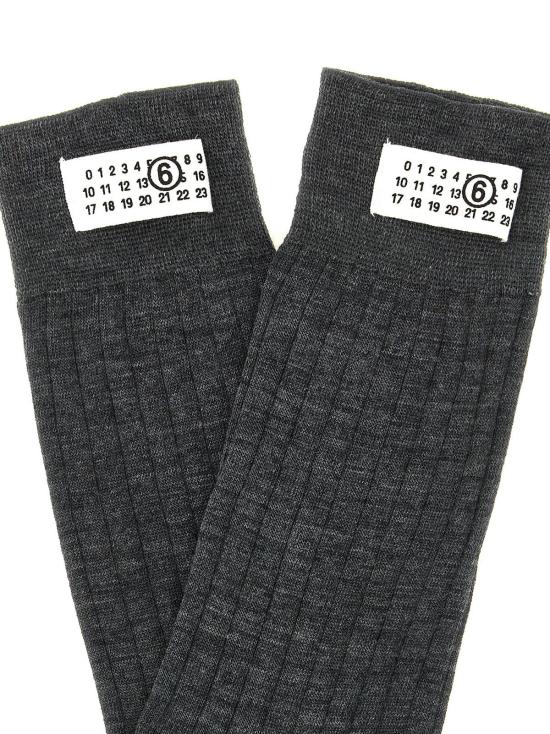  MM6 메종마르지엘라 양말 Mm6 메종 마르지엘라 울  그레이 - MM6 MAISON MARGIELA