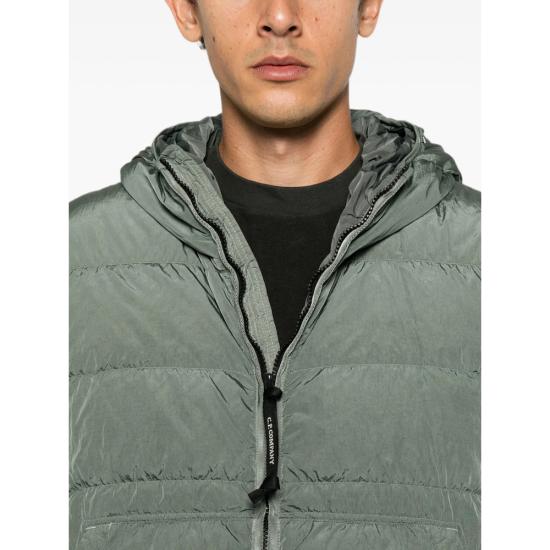 26FW 씨피 컴퍼니 숏패딩 MOW011A00 5904G 950 GREEN - C.P. COMPANY