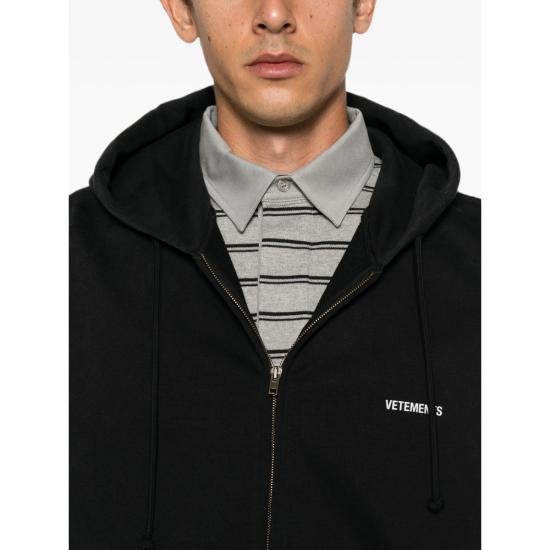 26FW 베트멍 니트웨어 MH27ZU141B BKWHI BLACK - VETEMENTS