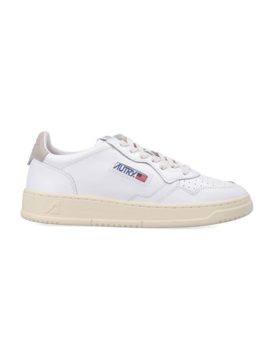 26FW 오트리 메달리스트 로우 스니커즈 AULMLL27 WT WHITE TIDFOAM