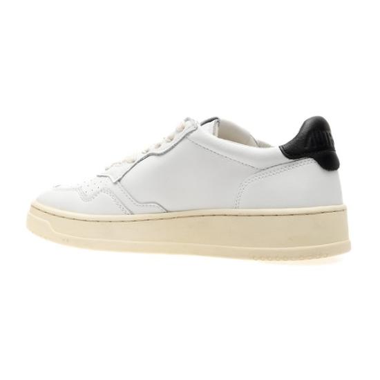 26FW 오트리 메달리스트 로우 스니커즈 AULMLL22 White - AUTRY