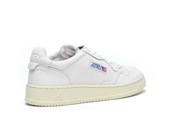 26FW 오트리 메달리스트 로우 스니커즈 AULM GG04 WHITE - AUTRY