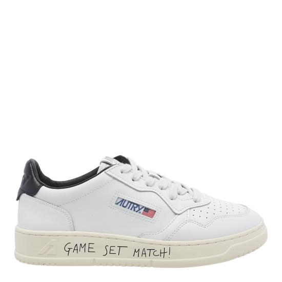 26FW 오트리 메달리스트 로우 스니커즈 AULM ML02 White