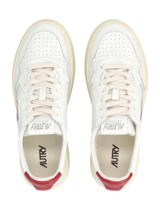 26FW 오트리 메달리스트 로우 스니커즈 AULMLL33WC White - AUTRY