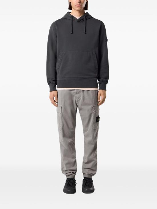26FW 스톤 아일랜드 와펜 패치 테이퍼드 팬츠 L2S153100033 S00L1V0160 GREY - STONE ISLAND
