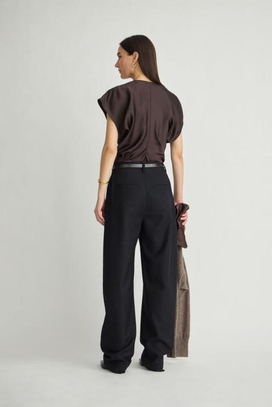  어피스 어파트 블라우스 1588SCD BLACK - APIECE APART