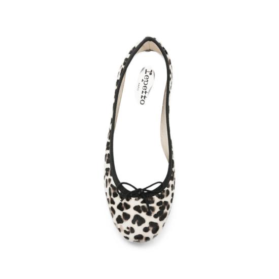 26FW 레페토 슈즈 V080PONY CAM BALGOM 1527 WHITE BLACK - REPETTO