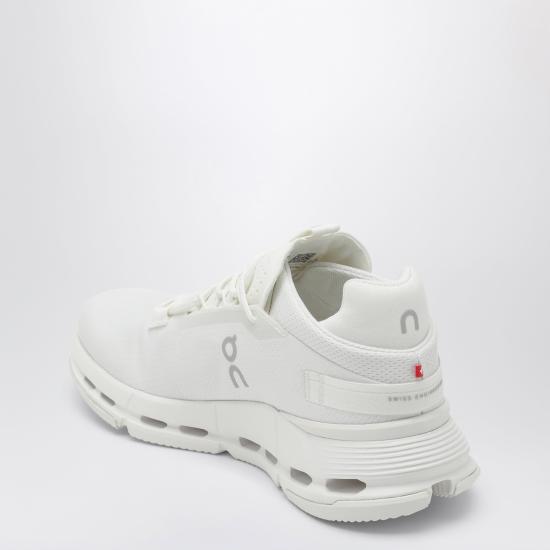 26FW 온 러닝 클라우드노바 2 스니커즈 3WE30220108PL White - ON RUNNING