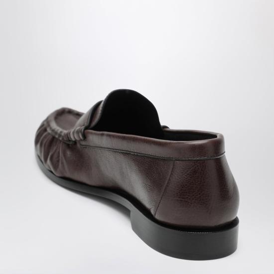 26FW 생로랑 매트 레더 서플 르 로퍼 83947125VAA Brown - SAINT LAURENT